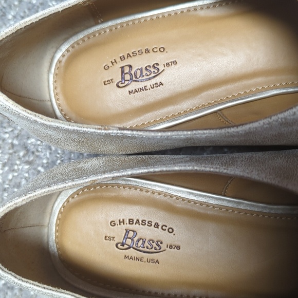 Bass Gold Womens Dylan Loafers Size 10 NWOT - Picture 3 of 8